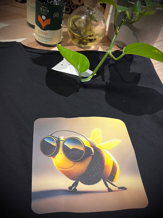 Bee in Glasses - Men's and Ladies Crewneck T-shirt 🐝